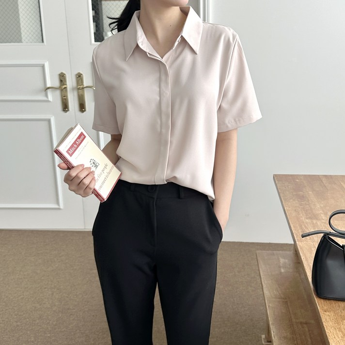 플루터 구김없는 히든버튼 여름 셔츠 시원한 반팔 블라우스 7컬러 플루터 구김없는 히든버튼 여름 셔츠 시원한 반팔 블라우스 7컬러