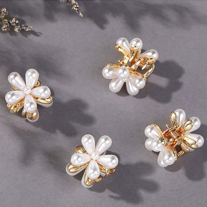 고급스런 진주 꽃 미니집게핀 1세트(4개입) 올림머리 포인트핀