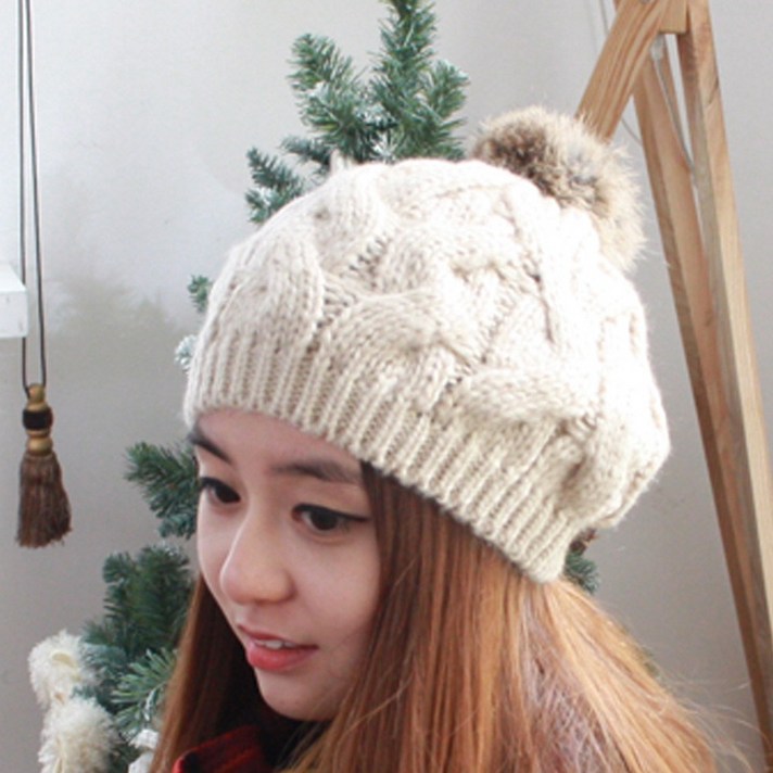 지오마켓 여성 털 방울 겨울 방한 니트 베레모 빵모자