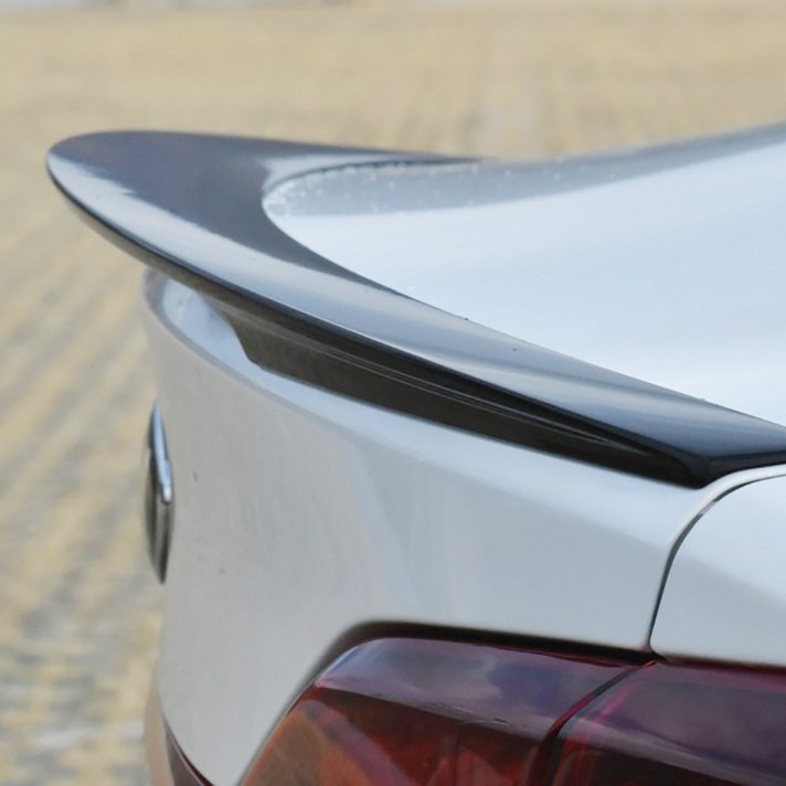 온지구 K7 프리미어 리어스포일러, 블랙