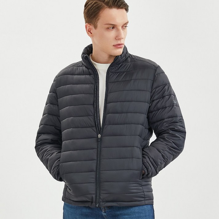 남자 초경량 아웃도어 다운 패딩 점퍼