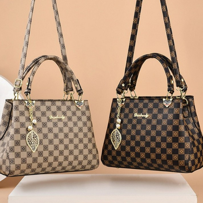 시크녀 가방 중년 엄마 핸드백 대용량 패션 숄더 겸 크로스백