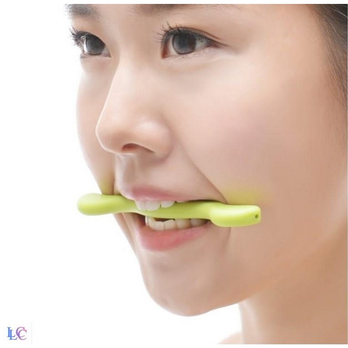 미소 교정기 입꼬리 올리기 발음 교정 승무원 아나운서 면접 준비 얼굴 안면 비대칭 스마일 메이커 31, 한 사이즈, U65-R- 그린