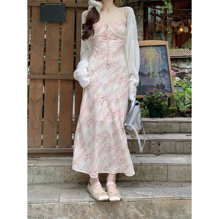 카밀라쇼룸 여리여리 잔꽃 무늬 뷔스티에 셔링 레이스 롱 청순 가득 원피스