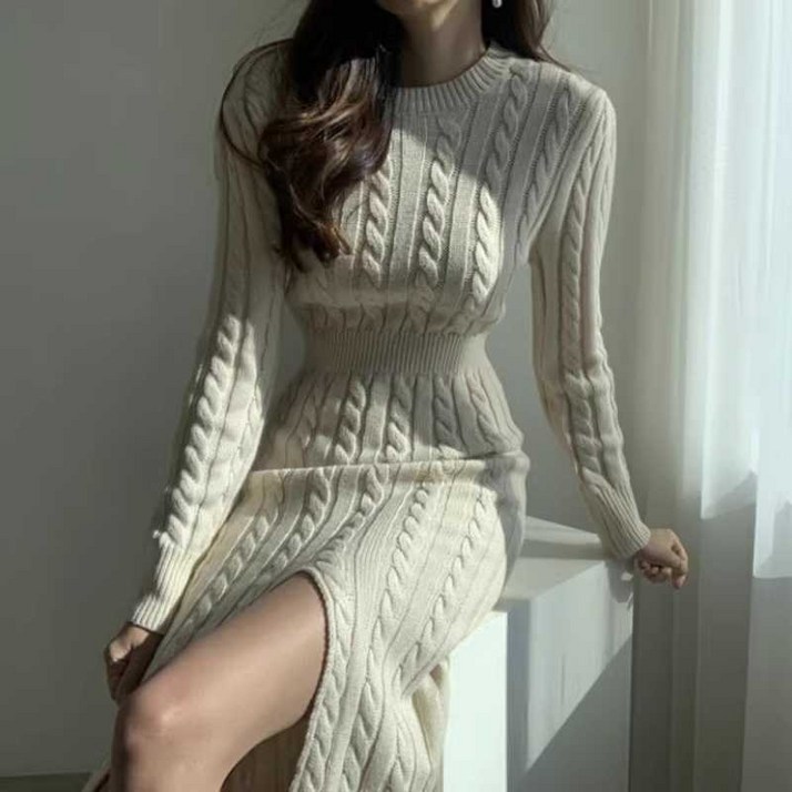 가을 긴팔 니트 원피스 꽈배기 슬림핏 하객룩 슬릿 치마 원사이즈 국내