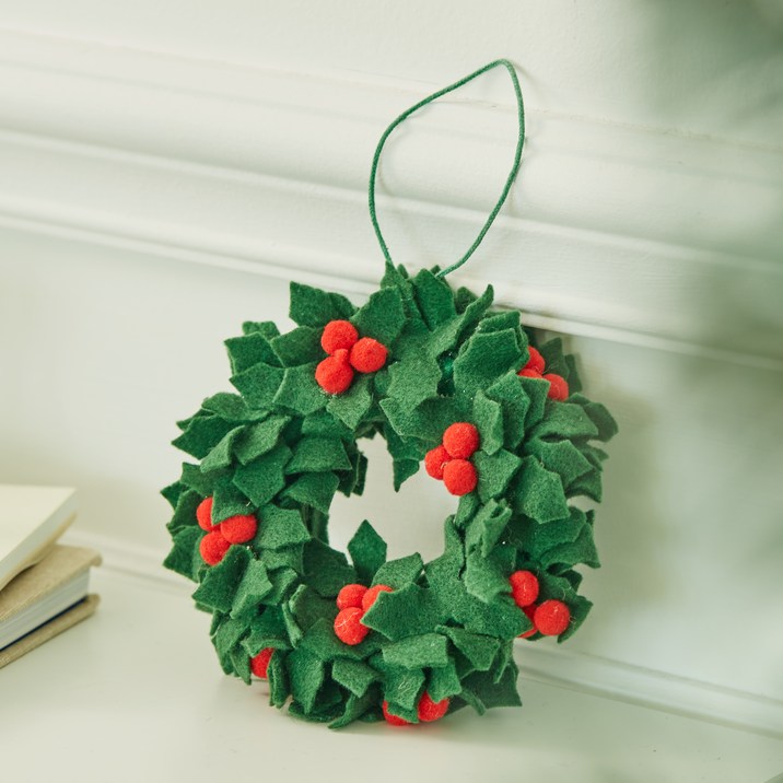 크리스마스 조화 펠트 잎사귀 리본 리스 현관 벽 장식