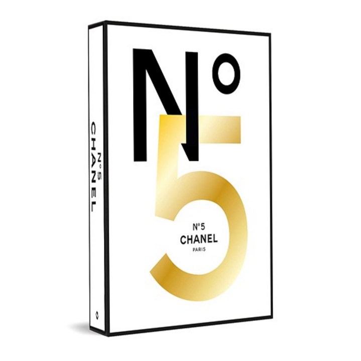 Chanel No 5 인테리어 서적