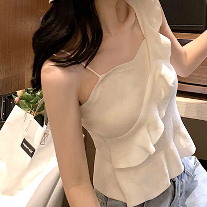 비비에모 여성용 스퀘어넥 언발란스한 러플 민소매 티셔츠 06771