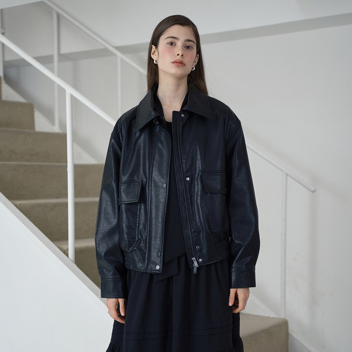 쥬시쥬디 여성용 레더 라이크 봄버 오버핏 자켓 JZJK621C