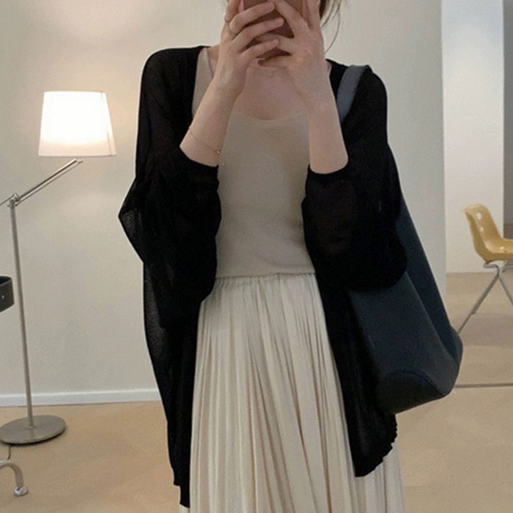 마이클로젯 MC0132 가오리핏 하늘하늘 니트 가디건