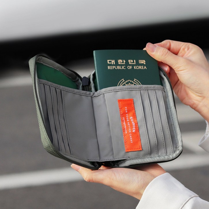 트래블러 패스포트 해킹방지 RFID 차단 여행용 여권지갑 트래블러 패스포트 해킹방지 RFID 차단 여행용 여권지갑