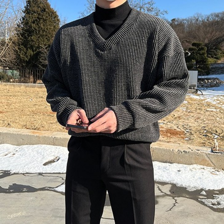 11남녀공용 브이넥 니트 맨투맨 오버핏 긴팔 스웨터 티셔츠 옷 가을 겨울 간절기 옷 코디