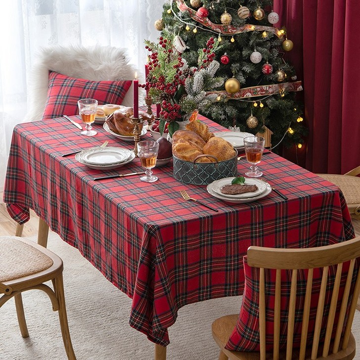 뷰라뷰 크리스마스 체크 사각 원형 테이블보 식탁보, 140×140, 레드