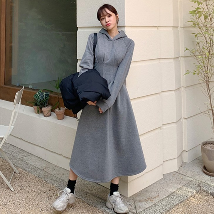 떳다그녀 핀더스 기모 후드 롱 원피스